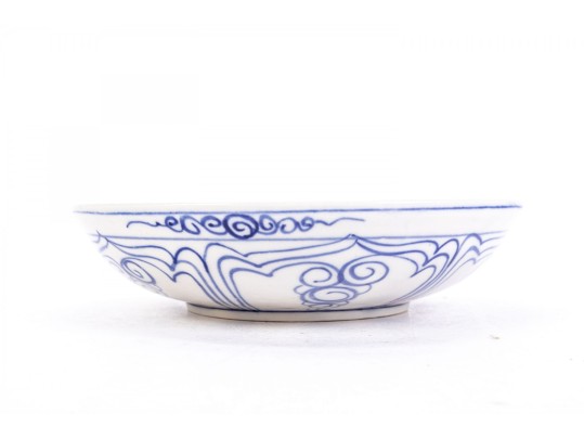 Five Pieces Of Asian Blue And White Ceramic Plate Ware