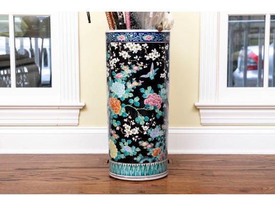 Chinese Famille Rose On Black Ground Porcelain Umbrella Stand
