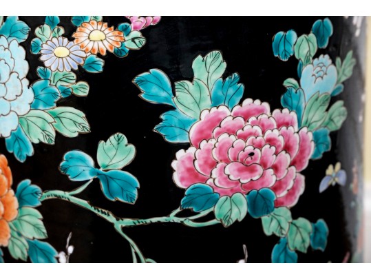 Chinese Famille Rose On Black Ground Porcelain Umbrella Stand