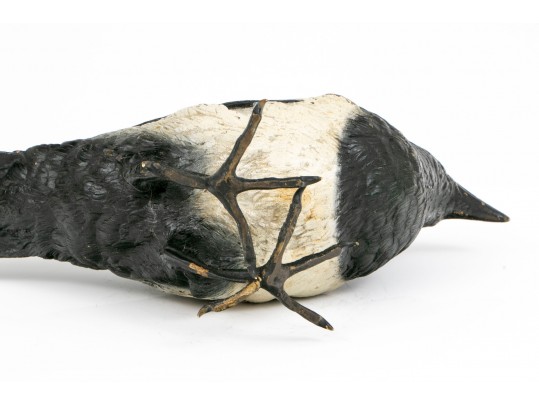 A Large Cold Painted Bronze Figure Of A Magpie By Franz Bergman