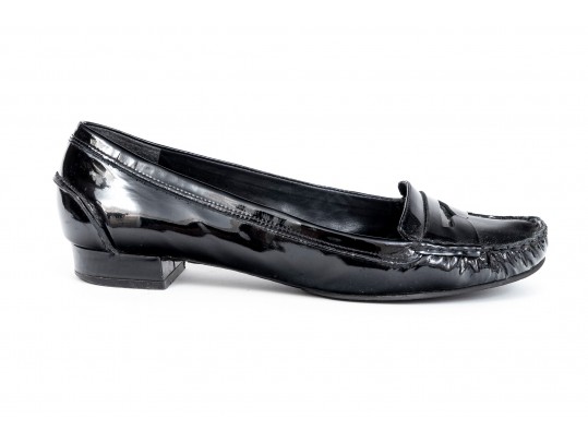 Tote Bags And Michael Kors Patent Leather Shoes, Size 9 1/2