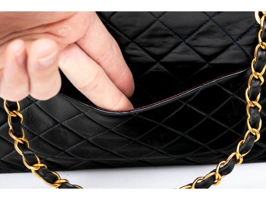 Chanel Classic Black Lambskin Quilted Leather Single Flap Shoulder Bag