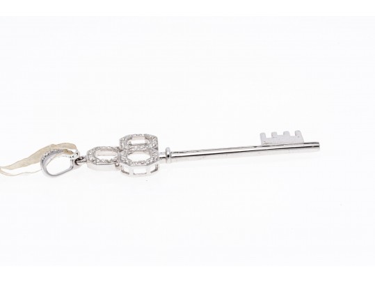 14k White Gold Contemporary Diamond Set Triple Circle End Key Pendant
