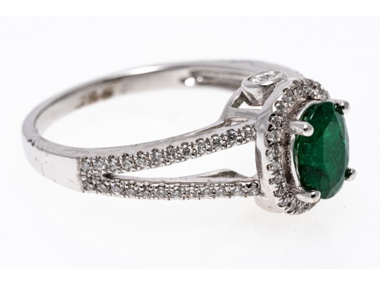 14K White Gold Emerald And Diamond Contemporary Ring, Size 7+