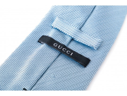 Gucci Striking Light Blue Silk Tie