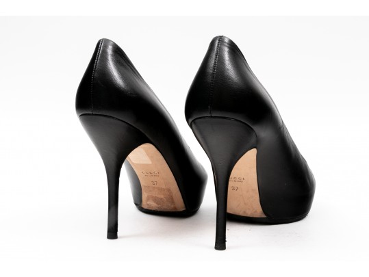 Gucci Fabulous Black Leather Peep Toe Platform Pumps, Size 37