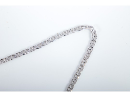 18k White Gold Moissanite Pendant Necklace