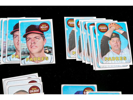 [93] 1969 Topps Padres Cards, G-NMT