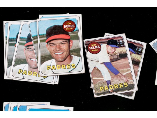 [93] 1969 Topps Padres Cards, G-NMT