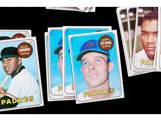 [93] 1969 Topps Padres Cards, G-NMT