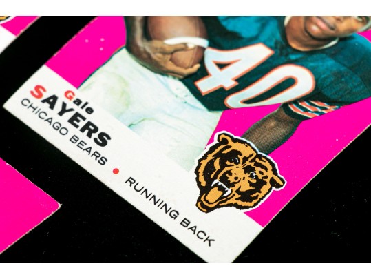 Five 1969 Topps Gale Sayers Football Cards