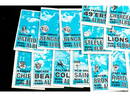 1969 Topps Mini-card Albums [79 Albums]