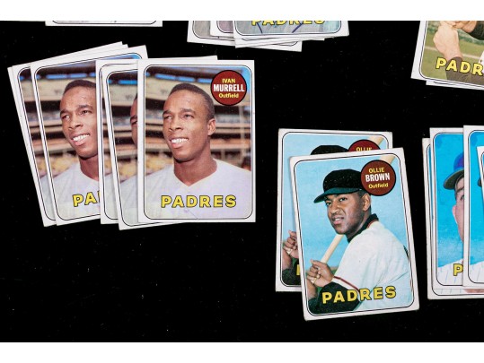 [93] 1969 Topps Padres Cards, G-NMT