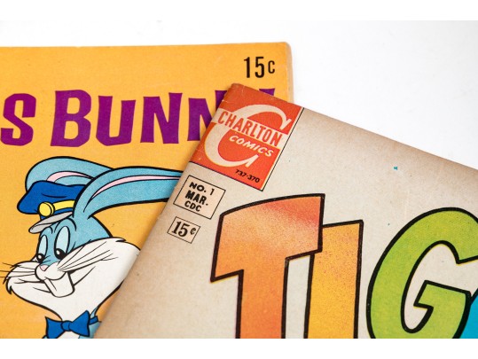 Nearly 500 Comic Books, Mostly DC