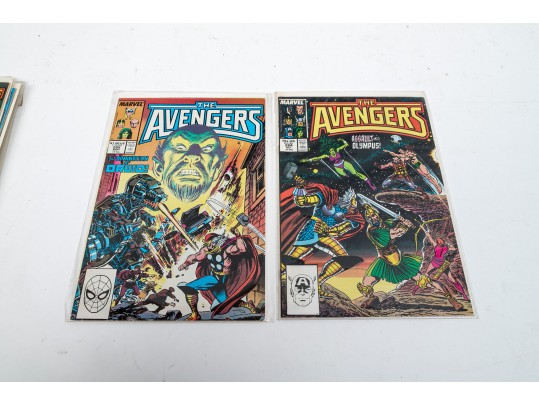Avengers And X-Men Vintage Comic Book Collection: 49 Pieces