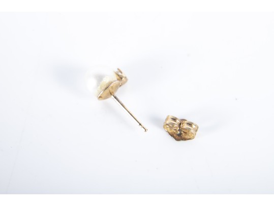 14k Yellow Gold Cultured Pearl And White Sapphire Stud Earrings