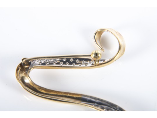 14k Yellow Gold Diamond Brooch