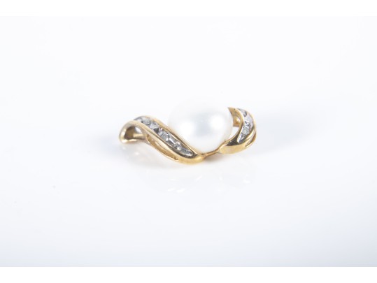 10k Yellow Gold Cultured Button Pearl And Diamond Pendant