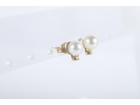 14k Yellow Gold Cultured Pearl And White Sapphire Stud Earrings
