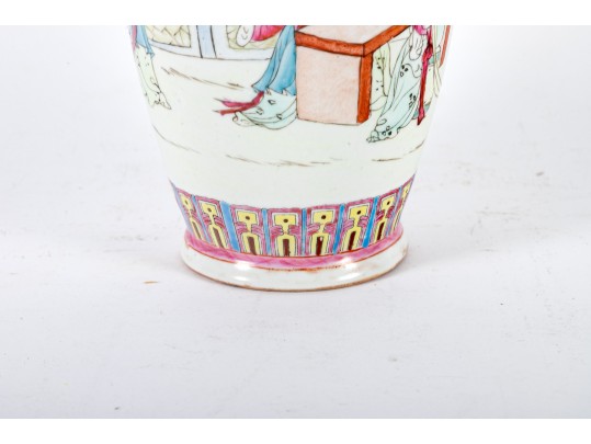 Chinese Porcelain Famille Rose Vase