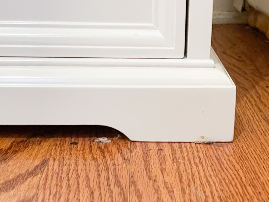 Sleek Campaign Style Chest