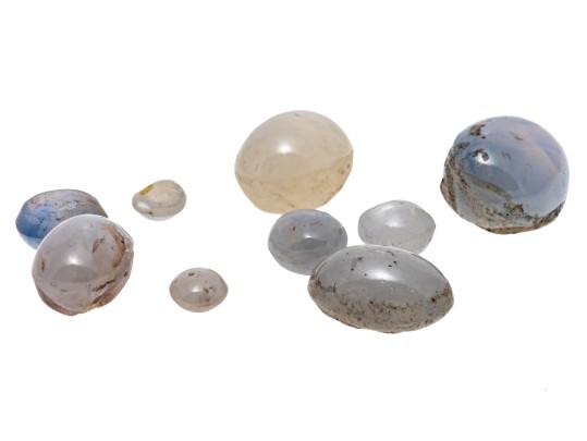 Loose Stones: Nine Sapphires, White To Pale Blue, 28.33 TCW