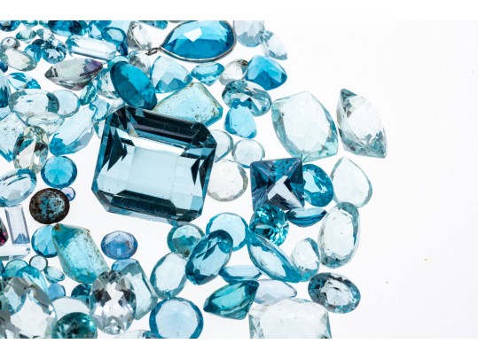 Loose Stones: 200 Light To Dark Blue And Mystic Topaz, 93.4 TCW
