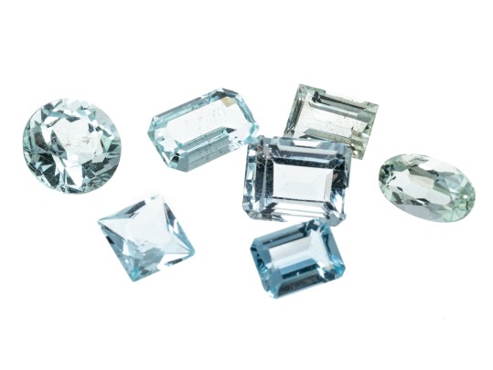 Loose Stones: 7 Light Blue Aquamarines, 14.9 TCW