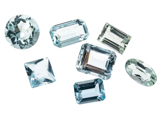 Loose Stones: 7 Light Blue Aquamarines, 14.9 TCW