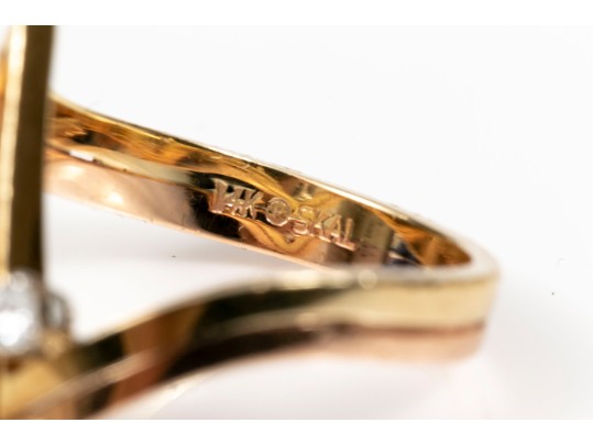 14k Yellow Gold Retro Zig Zag Ring, Set With A Round Faceted Diamond, Size 6.25