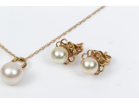 14K And Cultured Pearl Earrings And Pendant Necklace