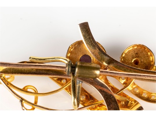 Lovely Antique 14k Yellow Gold And Seed Pearl Swirl And Flower Motif Brooch