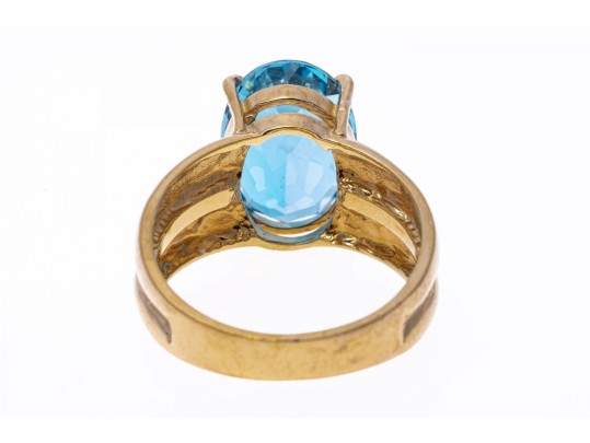 London Blue Topaz And 10K Gold Ring, Size 7.75