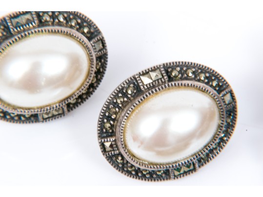 Lot Of Assorted Sterling Jewelry Pieces, Including A Vintage Hobe Brooch