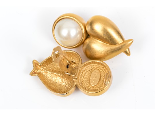 Colorful Fashion Clip Earrings And Watches