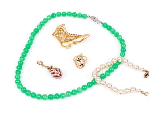 Hold - Check Against Pictures                Collection Of Fashon Jewelry