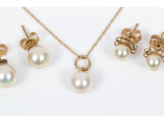 14K And Cultured Pearl Earrings And Pendant Necklace