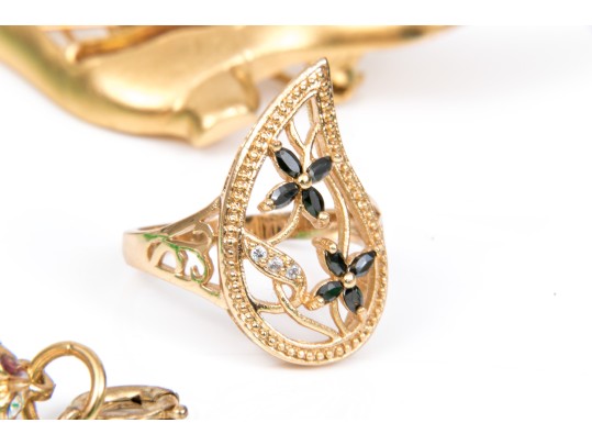 Hold - Check Against Pictures                Collection Of Fashon Jewelry