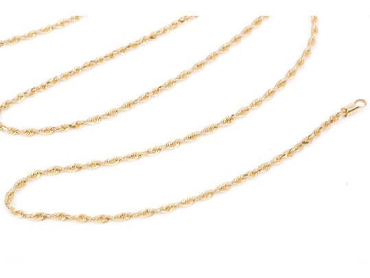 Classic 14K Twist Link Chain Necklace