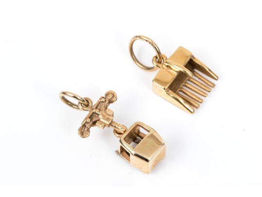 Two 14K Charms, Ski Lift And Cranberry Comb 