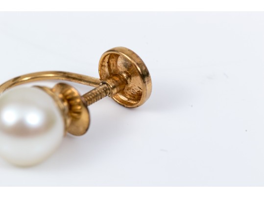 14k Yellow Vintage Lot Of Cultured Pearl And Screw Back Earrings, Assorted Styles