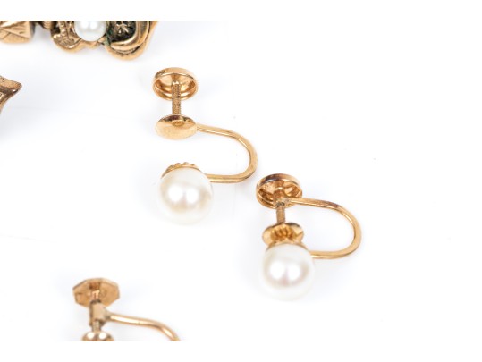 14k Yellow Vintage Lot Of Cultured Pearl And Screw Back Earrings, Assorted Styles