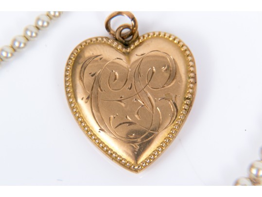 Lot Of Two Assorted 10k Jewelry Pieces