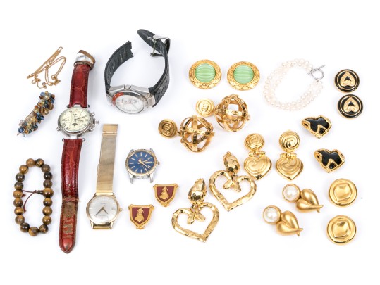 Colorful Fashion Clip Earrings And Watches