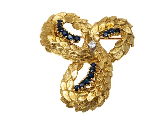 18k Yellow Gold Vintage Foliate Trefoil Patterned Diamond And Sapphire Brooch