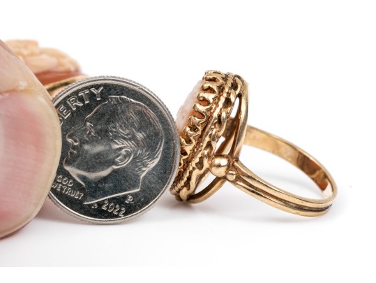 Classic 14K Cameo Brooch And Ring, Size 4.25