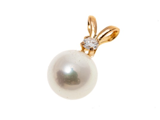 Dainty 14K Cultured Pearl And Single Diamond Pendant