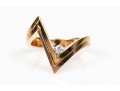 14k Yellow Gold Retro Zig Zag Ring, Set With A Round Faceted Diamond, Size 6.25