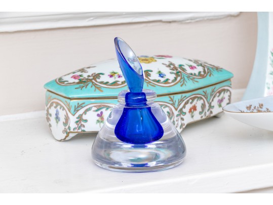 6pc Vintage Dresser Articles