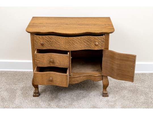 Vintage Tiger Oak Washstand 